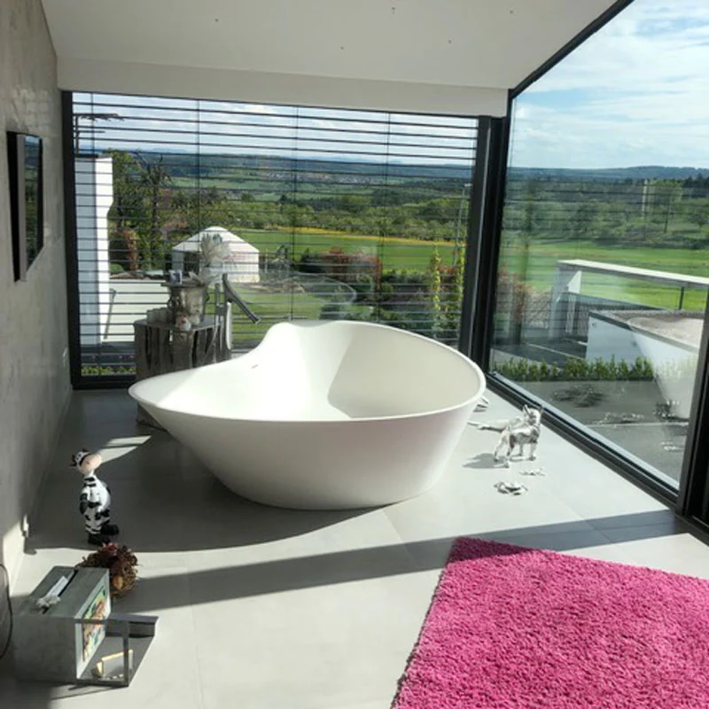Bad mit bodengleicher Dusche