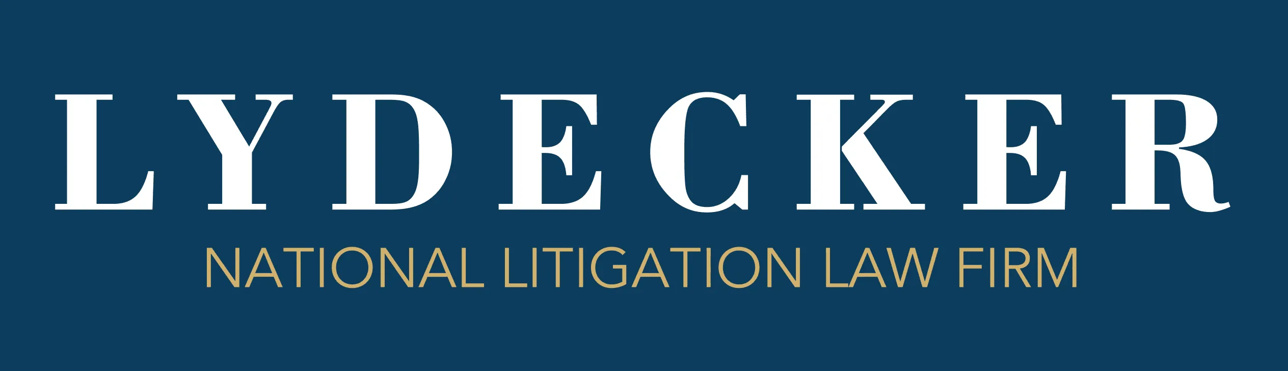 Logo de Lydecker, un cabinet d'avocats national spécialisé en litiges, affichant son nom en blanc sur un fond bleu marine.