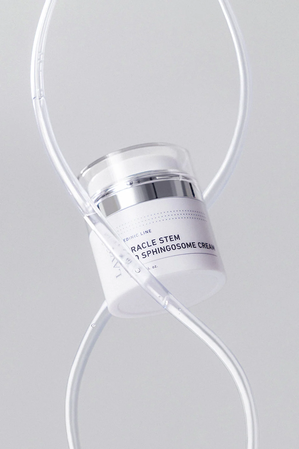 LAVIEN Medinic Miracle Stem Exo Sphingosome Cream with laboratory glass forms