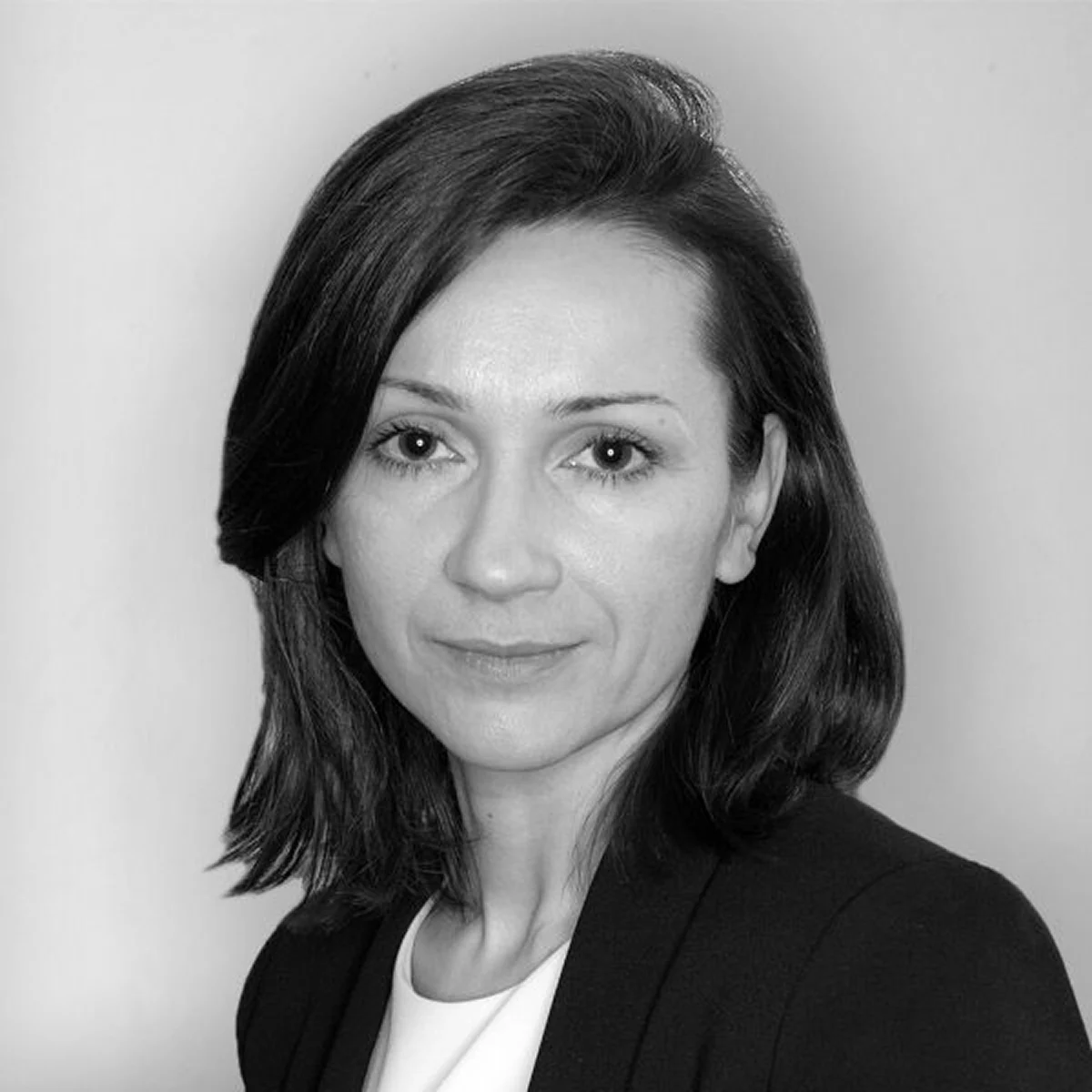 Teo Dechev headshot