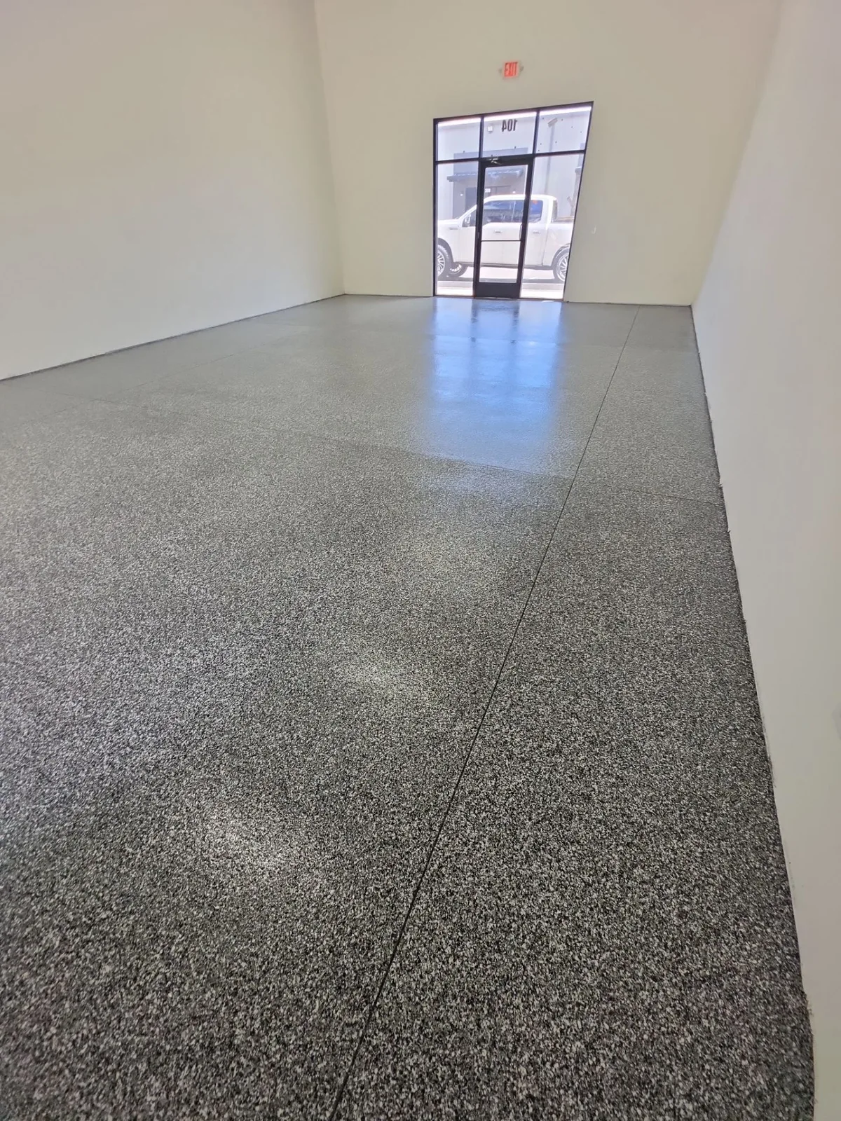 Finished gray flake coating in a commercial interior