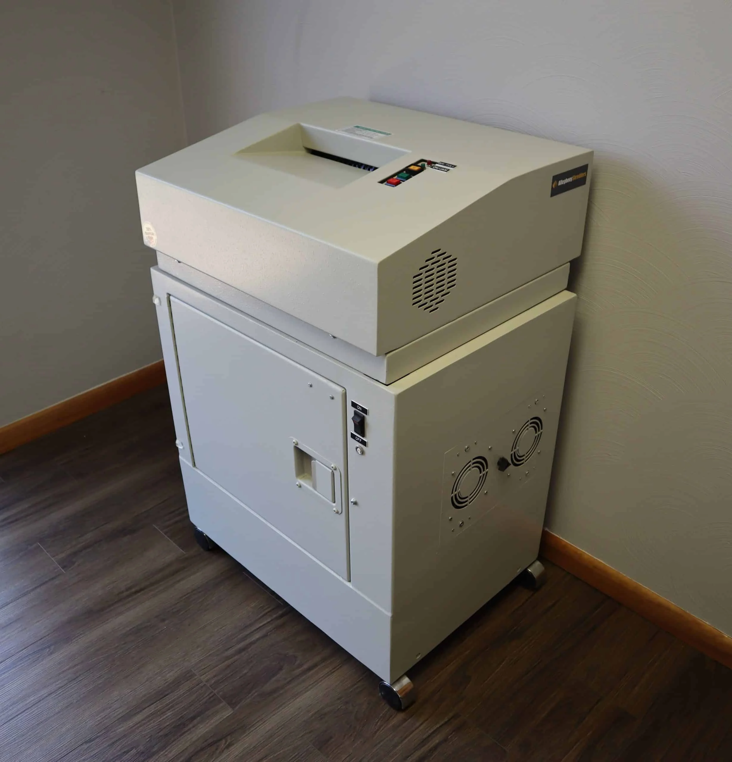 J Series – Office Cross-Cut Industrial Shredder