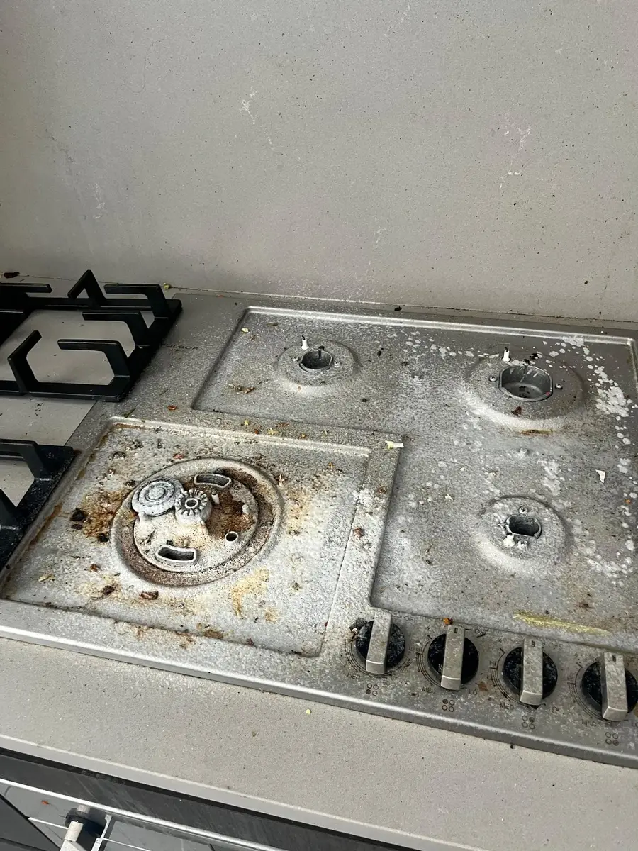 Image of stove before cleaning