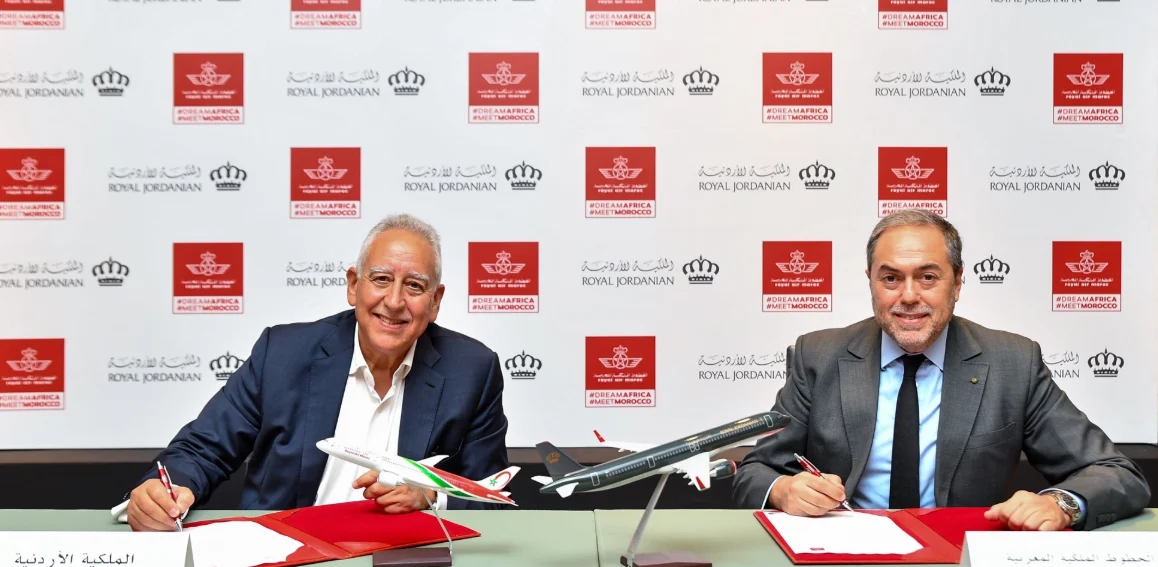 Signing with Royal Air Maroc